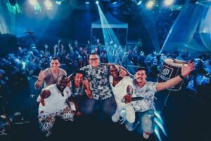 Di Propósito comanda o Show da Virada em Farol de São Tomé