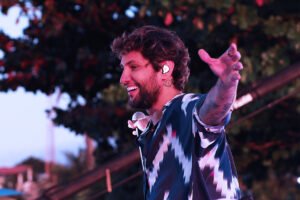 Banda Jammil será a atração deste sábado na Arena de Shows do Farol