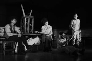 Espetáculo “Piquenique No Front” neste final de semana no Teatro de Bolso
